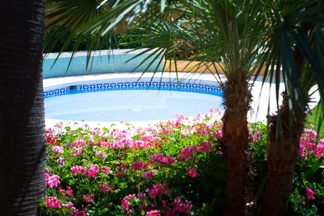 Hotel Monarque Torreblanca Фуэнхирола Экстерьер фото